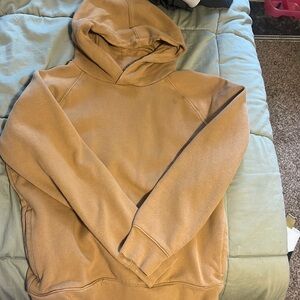 Brown hoodie with side pockets